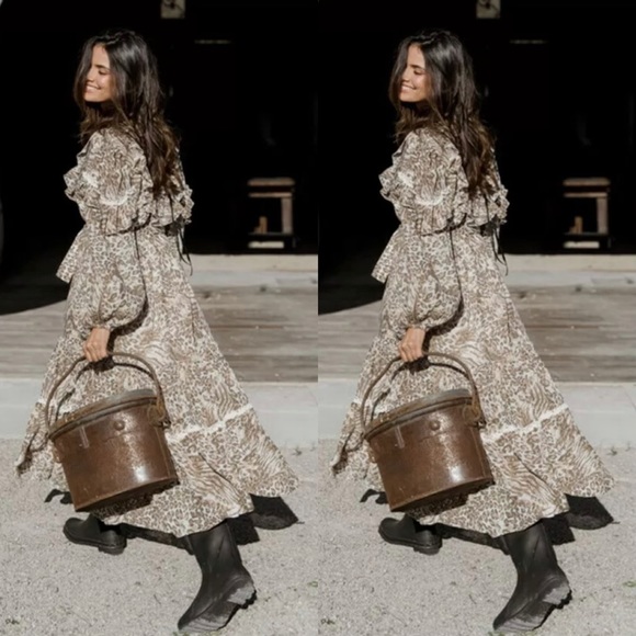 Spell & The Gypsy Collective Ada Gown - Picture 4 of 16